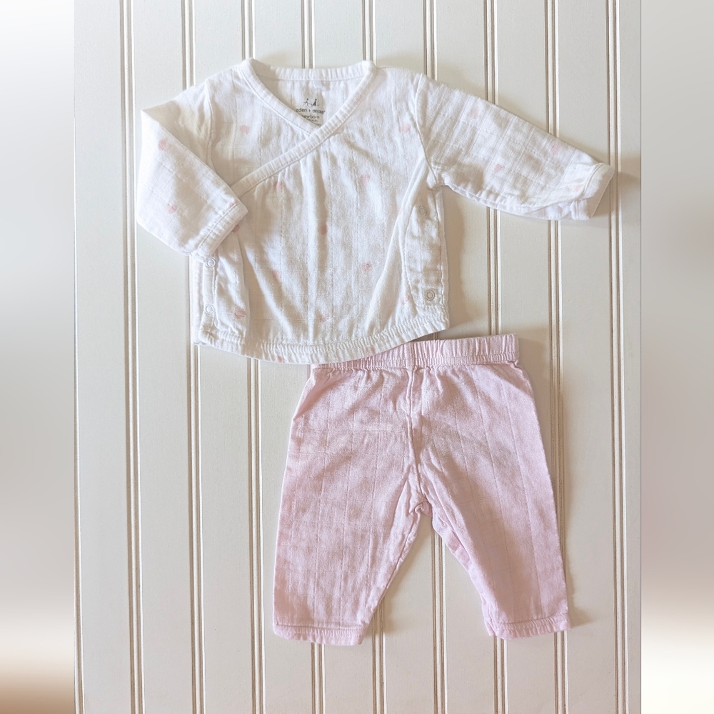 aden + anais White and Pink Baby Matching Set